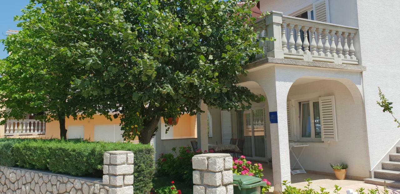 Apartment Nina Novi Vinodolski Exterior photo